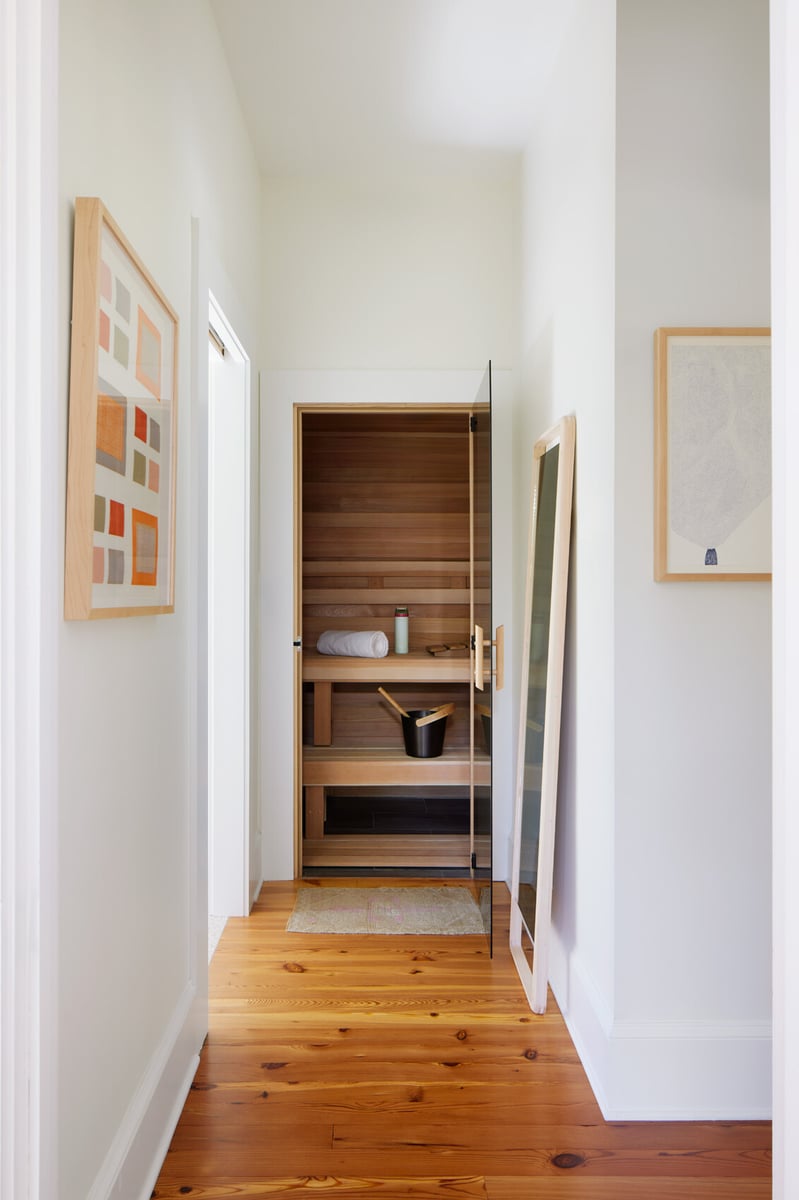 carriage_house_hallway_sauna_druid_hills_atlanta_ga
